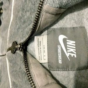 Nike Jackets & Coats - Jogging jacket womens Nike Jackets & Coats - Jogging jacket womens